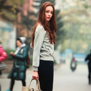 Meet your Posher, Chasel